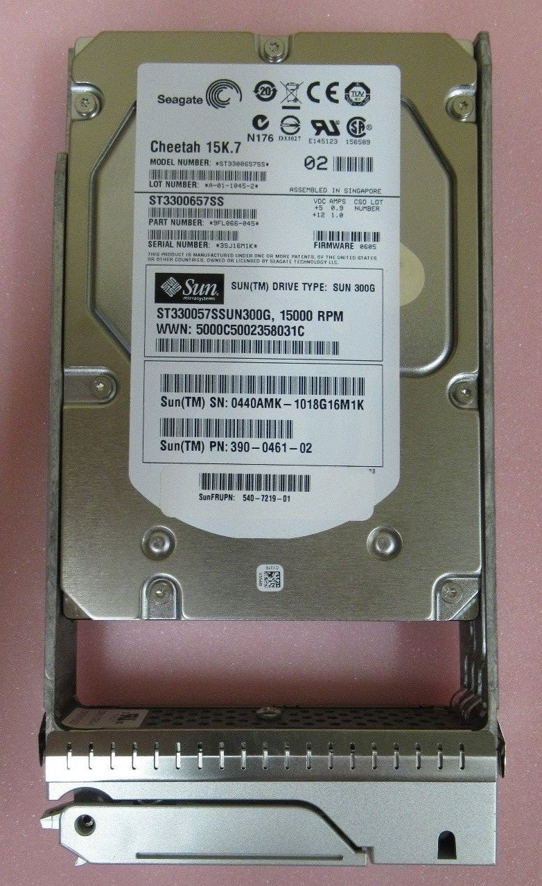 Sun MicroSystems 300GB 3.5" SAS 6Gb/s 15K 16MB HDD Server Hard Drive 390-0461-02