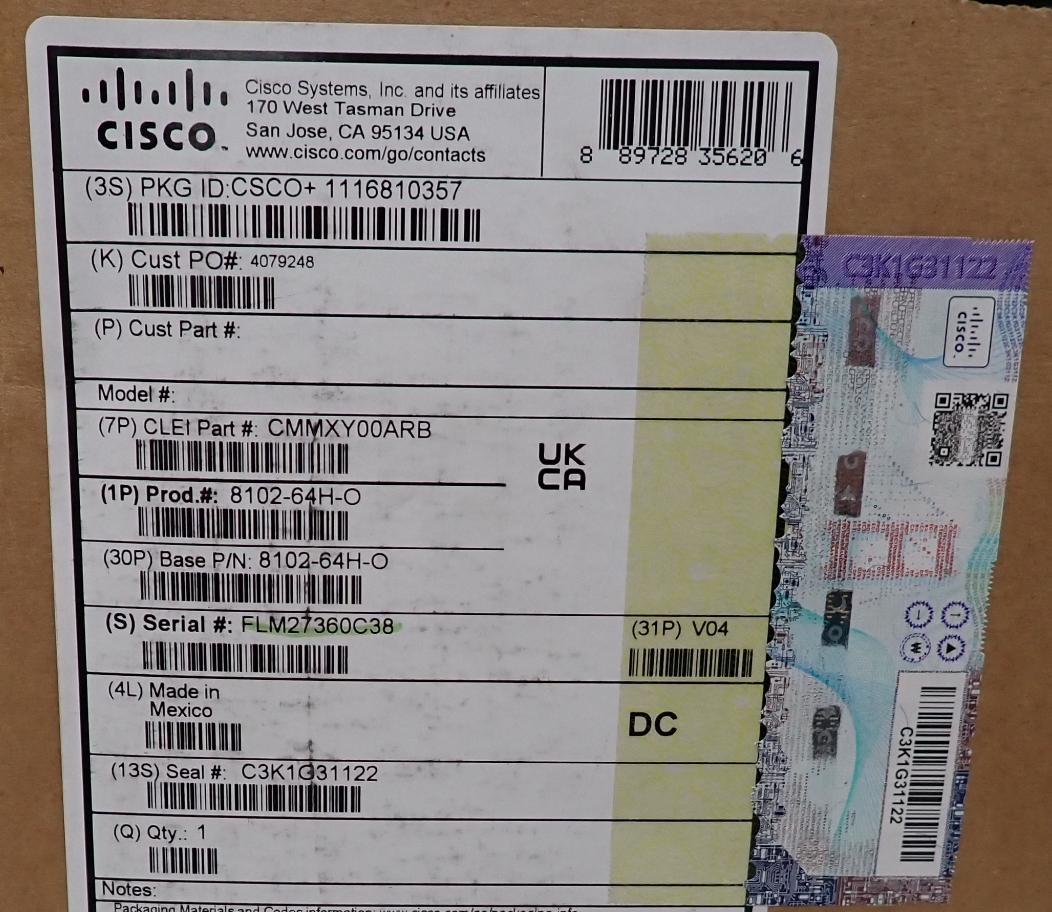 New Cisco 8102-64H-O 8100 Series 64x 100GbE QSFP28 Port F2B 2U Router with SONiC