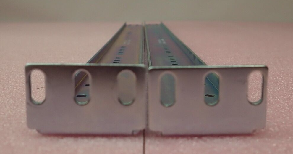 Brocade 42-0202400-01 RAILS 1U for BROCADE 300 5100 5300 6520 7800 B300