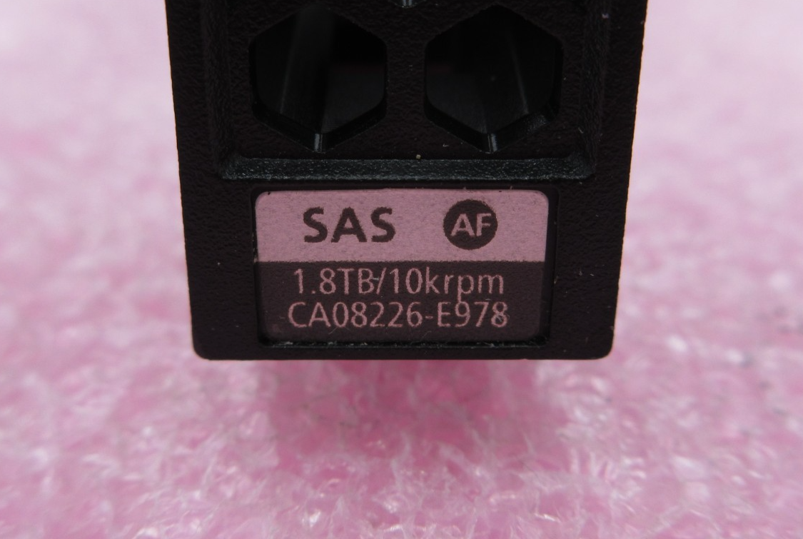 Fujitsu ETADB8F DX1/200 S3/S5 HD SAS 1.8TB 10k 2.5 AF x1 CA08226-E978 34076266