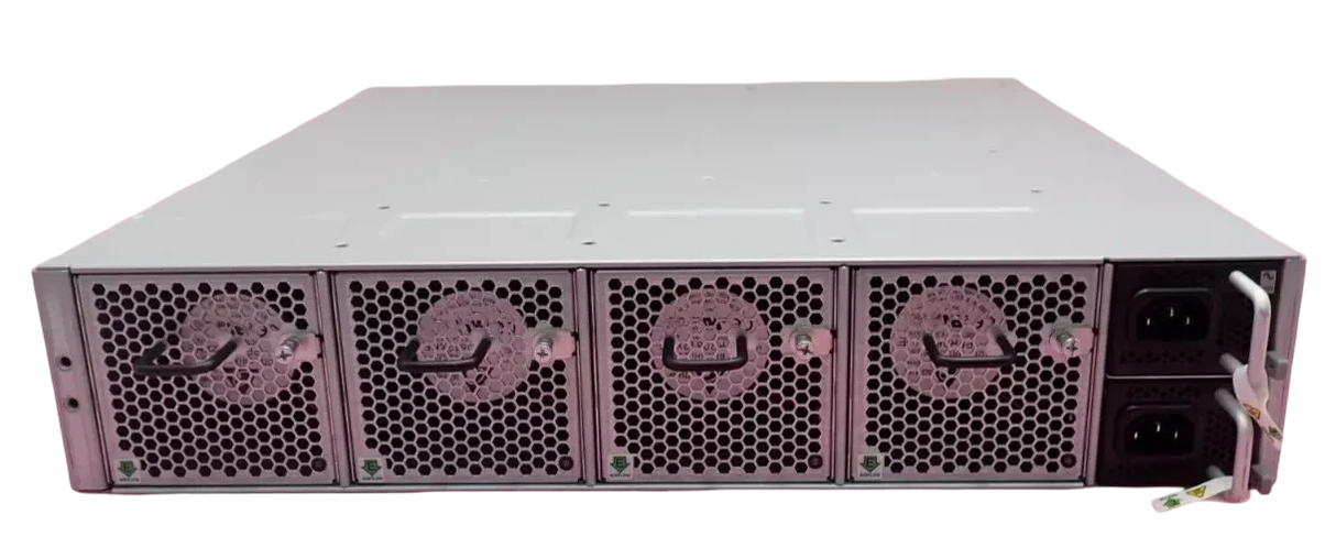 Brocade VDX 6940-144S XBR-VDX6940-64S-AC-F 96x 10GbE SFP+ 12x 40Gb QSFP+ Switch