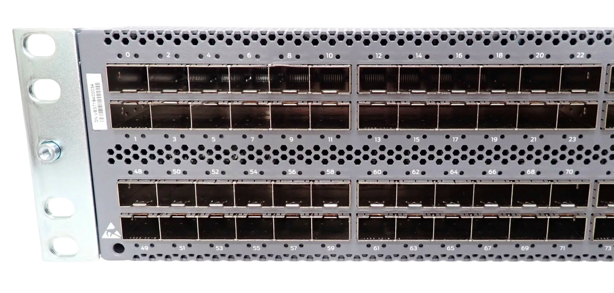 Juniper QFX5100-96S-8Q 96x 1/10Gb SFP+ + 8x 40GbE QSFP Port B2F L3 Switch 2x PSU