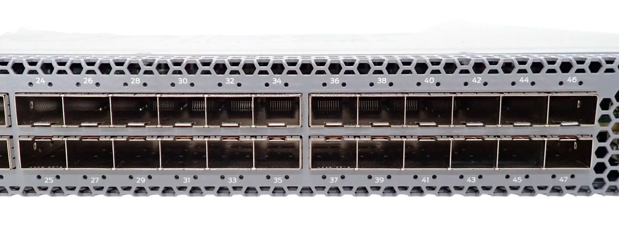 Juniper QFX5100-48S-6Q 48x 1/10Gb SFP+ + 6x 40GbE QSFP Port B2F L3 Switch 2x PSU