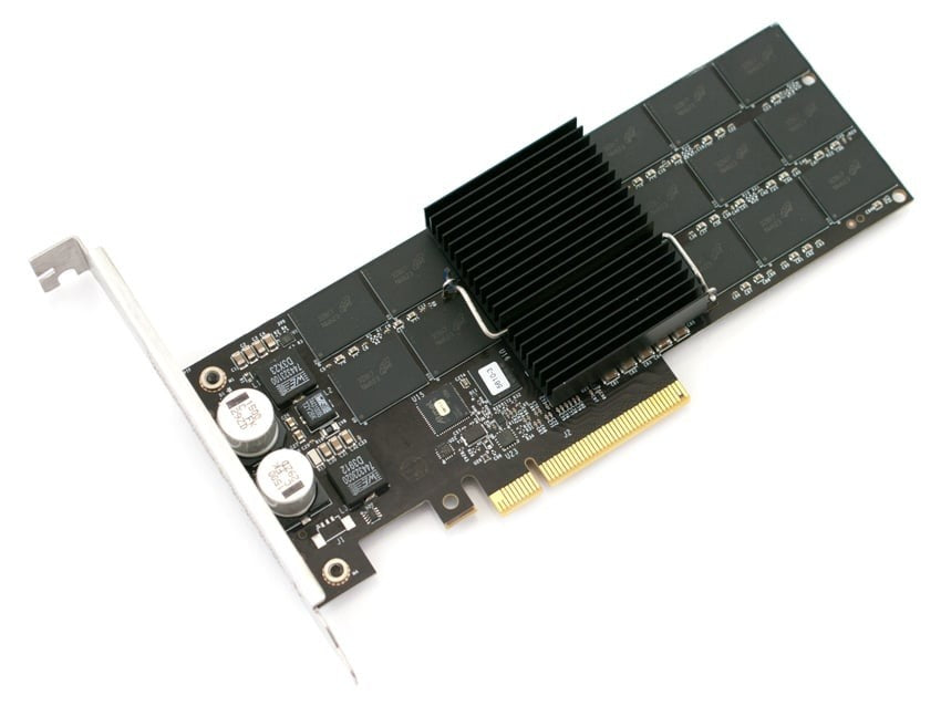 NEW Fujitsu 1.3TB PACC EP PX600 PCIe x8 SSD Solid State Drive S26361-F5546-L131