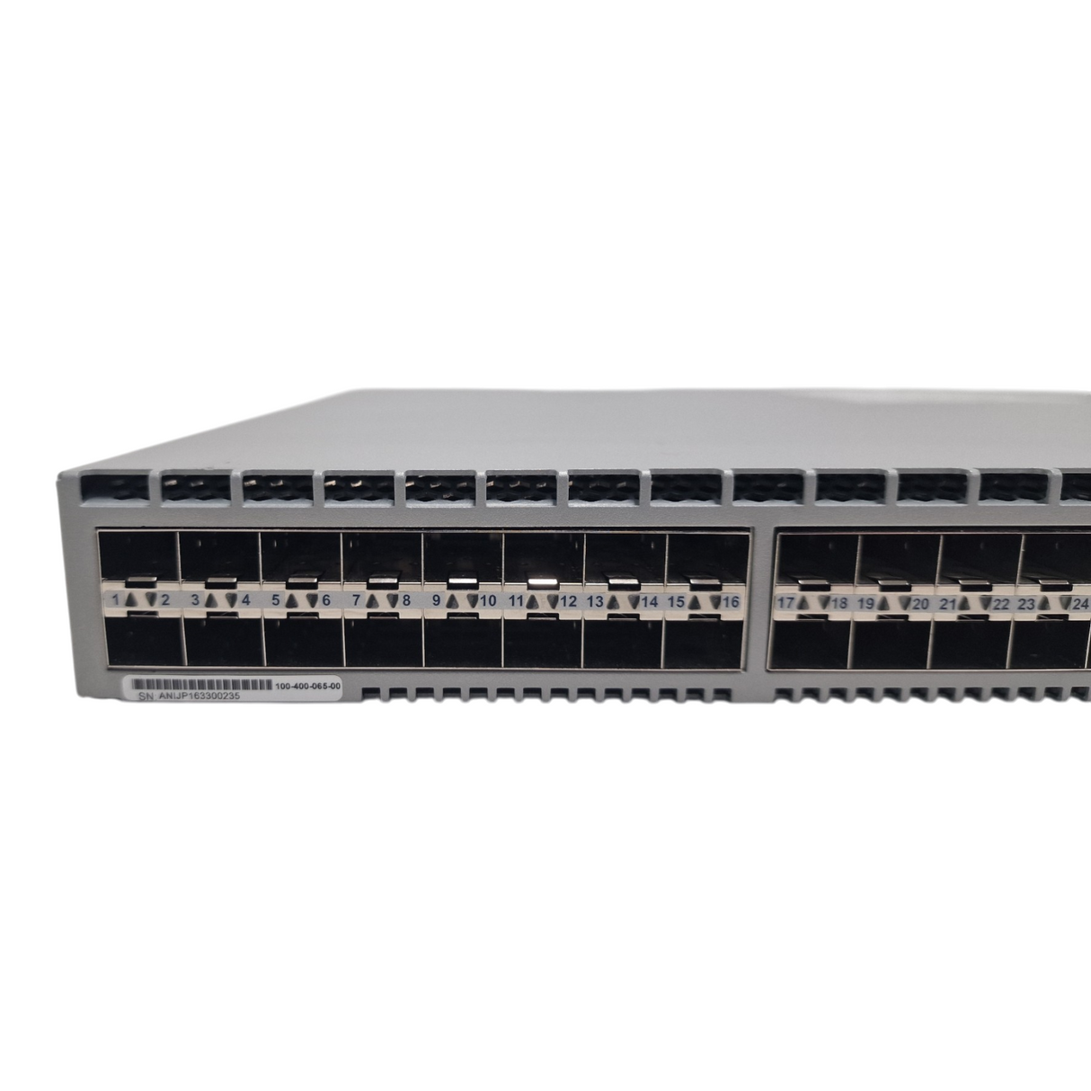 Arista DCS-7050SX-64 48x 1/10GbE SFP+ + 4x 40GbE QSFP+ L3 Switch DCS-7050SX-64-R