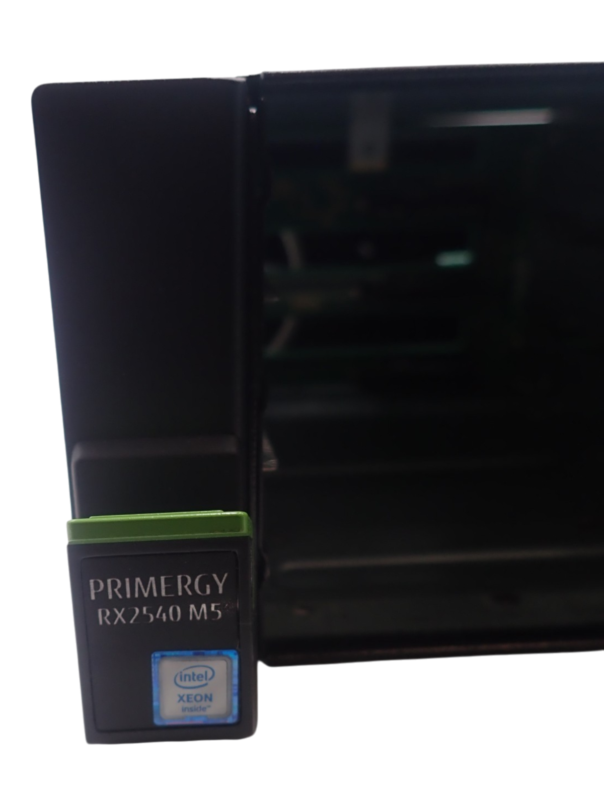 Fujitsu Primergy RX2540 M5 2nd Gen Xeon Scalable 4x2.5" 12x3.5" SAS 2U Server