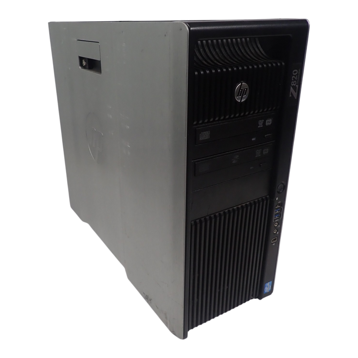 HP WorkStation Z820 2xE5-2600 16xDDR3 4x Internal LFF Bay CTO Tower PC LJ452AV