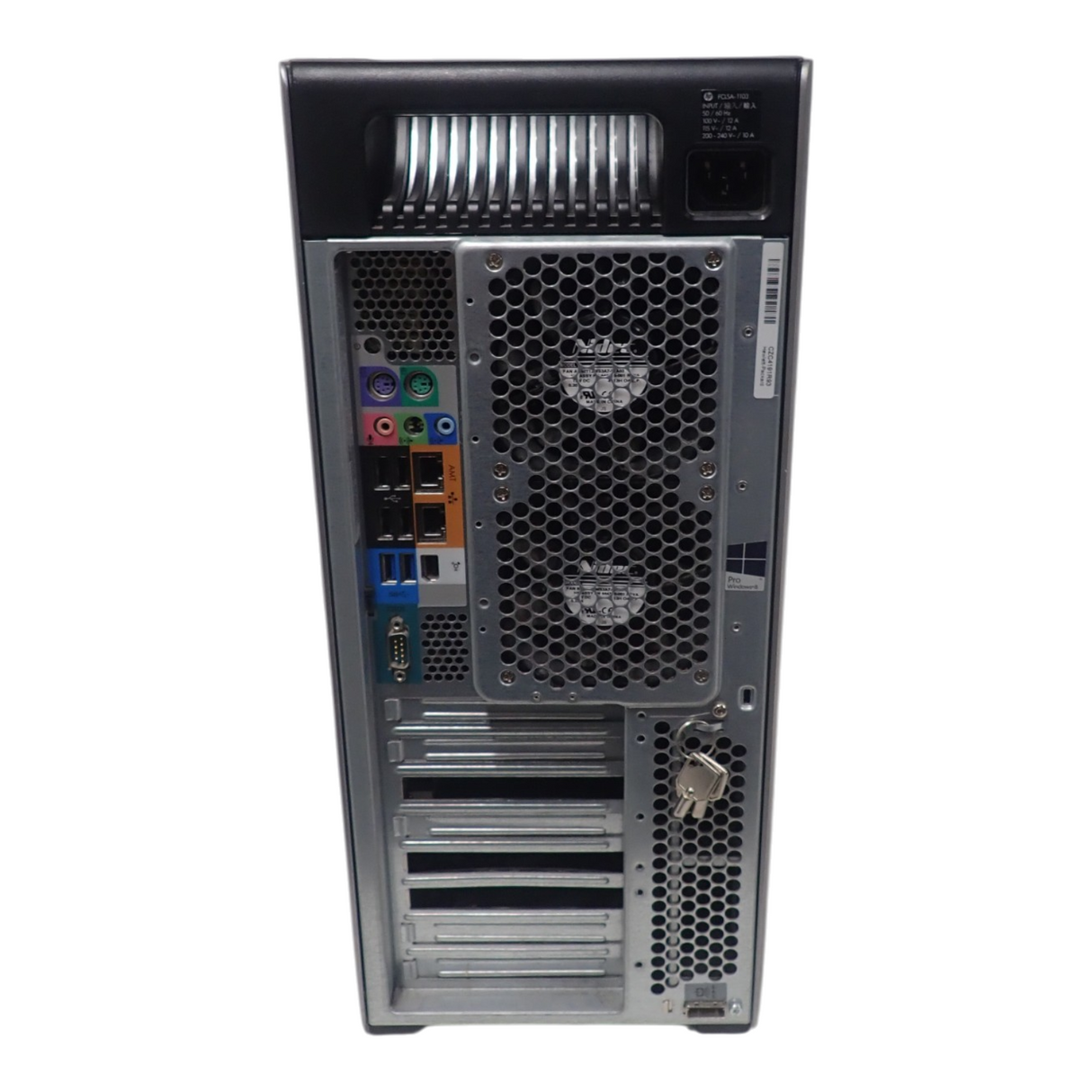 HP WorkStation Z820 2xE5-2600 16xDDR3 4x Internal LFF Bay CTO Tower PC LJ452AV