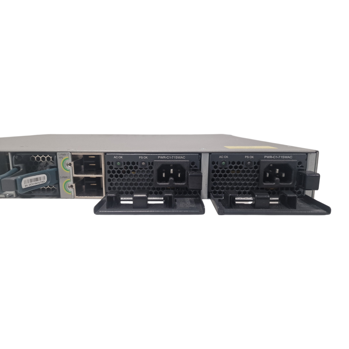 Cisco WS-C3850-24XS-S 24 Port SFP+ L3 1G/10G Rack Mount Gigabit Switch + IP Base