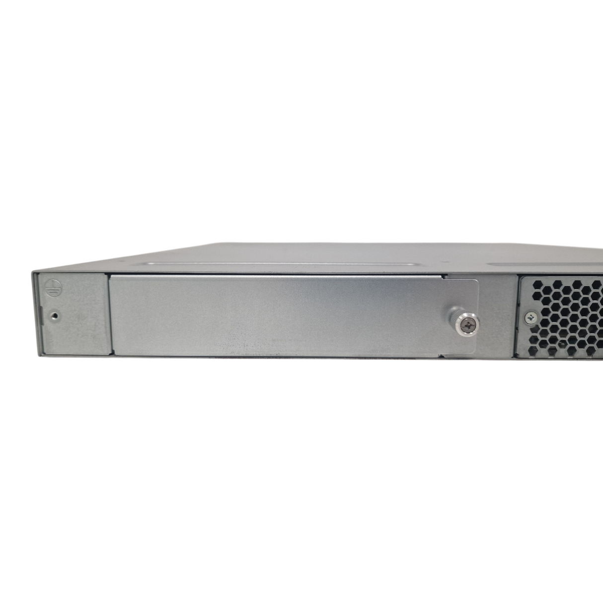Brocade EMC 6505 DS-6505B 24x 16Gb SFP+ 12-Active Ports Fibre Channel SAN Switch