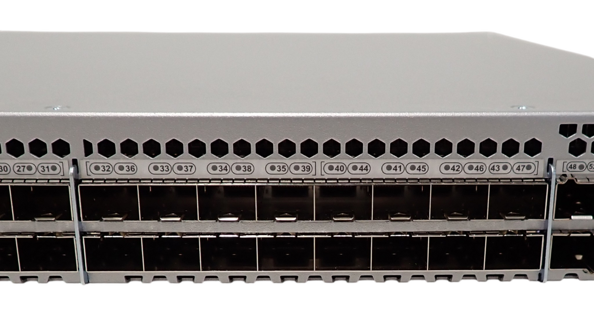 Brocade G720 48x 64GbE SFP+ + 8x 2x64G SFP-DD Port (24-Act) B2F 1U FC SAN Switch