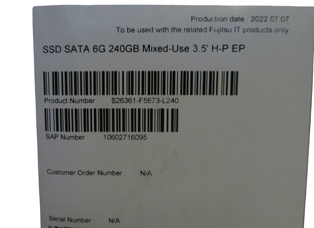 NEW Fujitsu 240GB 2.5" SATA 6G RI SSD In 3.5" Hot-Plug Caddy S26361-F5700-L240