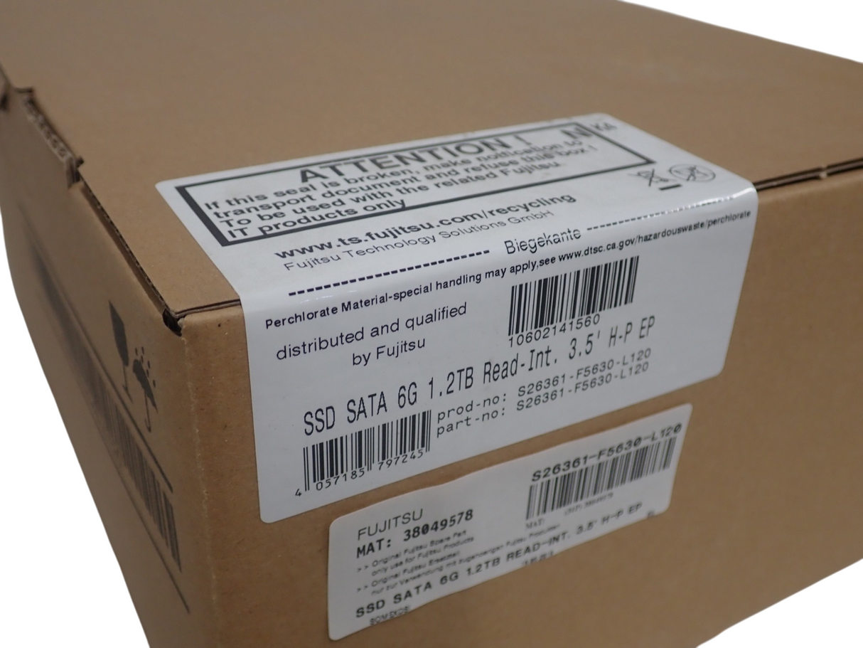 NEW Fujitsu 1.2 TB SATA 6G RI 2.5" Hot-Plug SSD in 3.5" Caddy S26361-F5630-L120