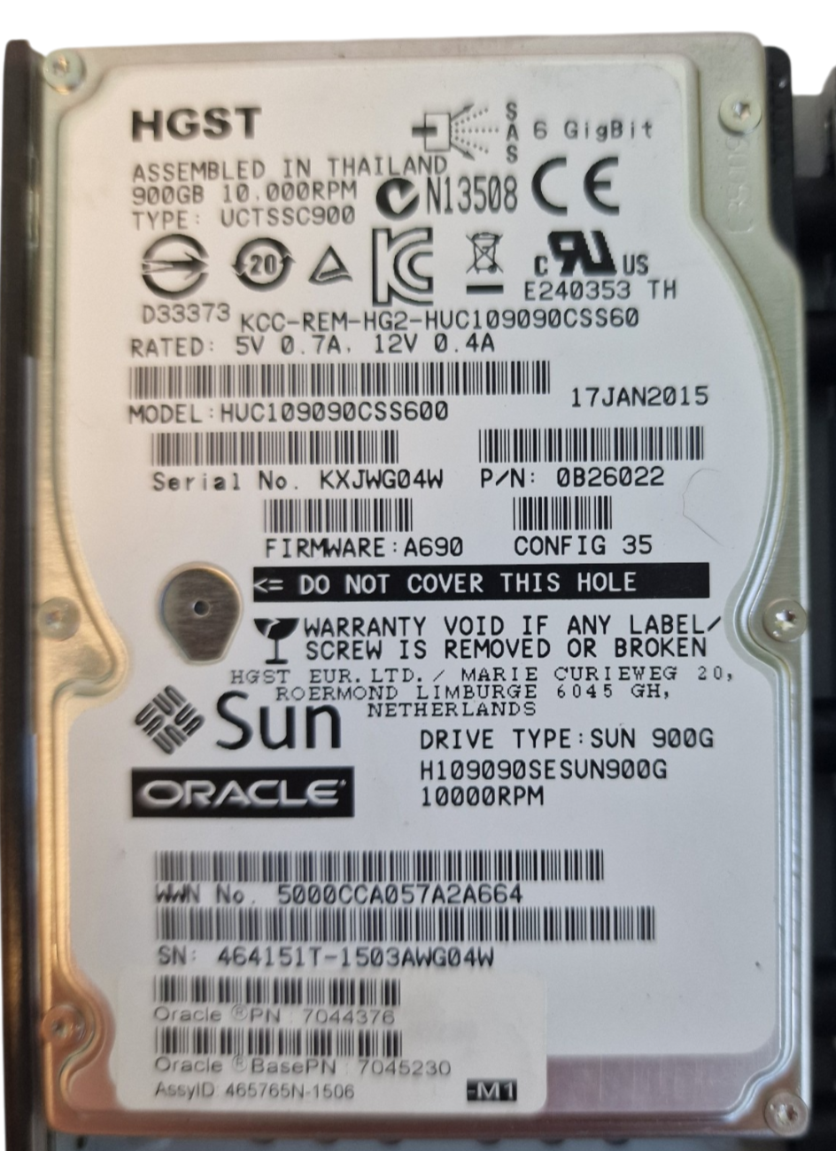 Sun 900GB 10K SAS 6G 2.5" SFF Hard Drive HDD 7044376 HUC109090CSS600 + Caddy