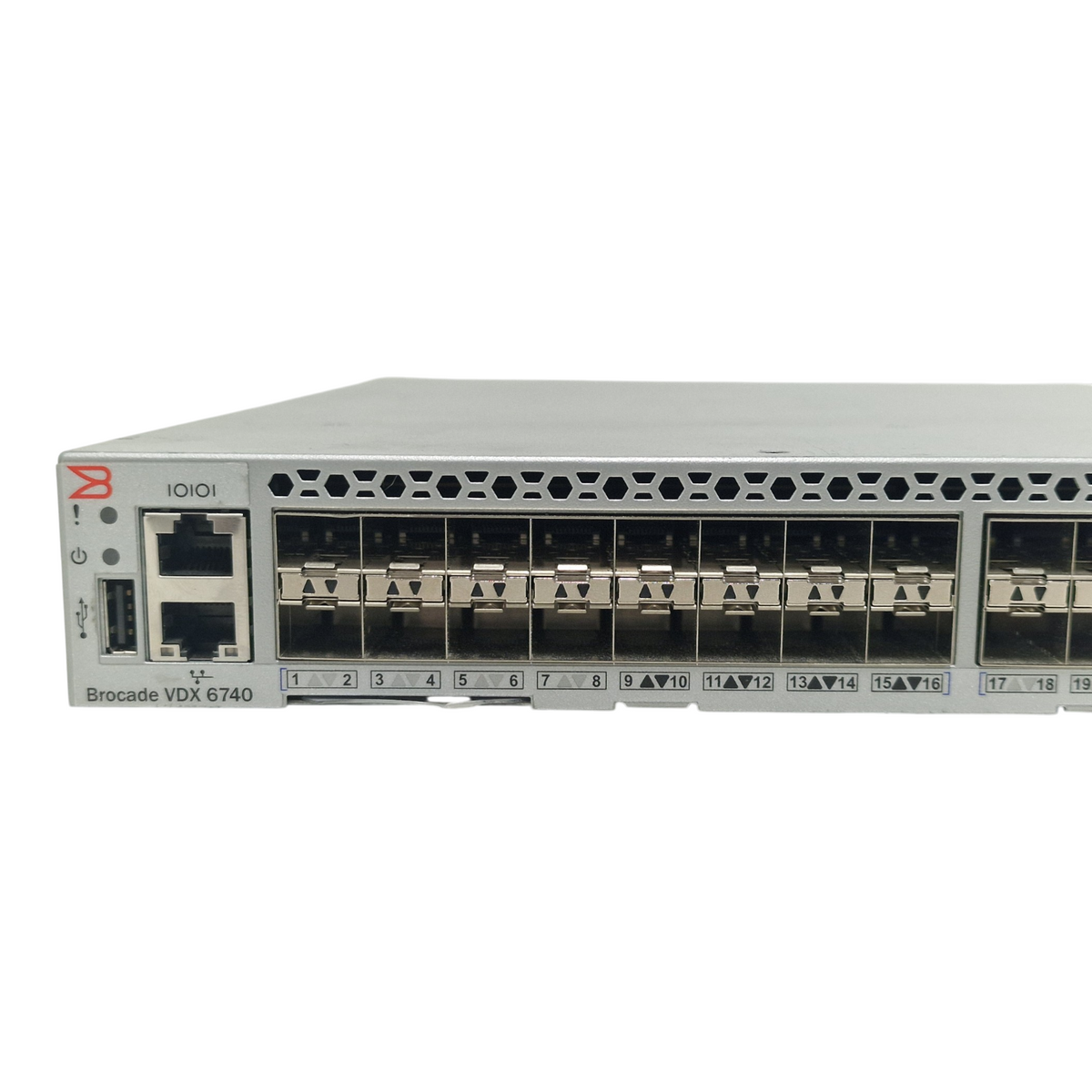 Brocade VDX 6740 48-Port 10GbE SFP+ 4x 40GbE QSFP+ Layer 3 F2B Switch VDX6740