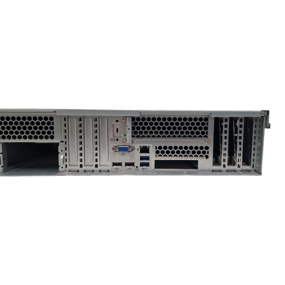 Fujitsu Primergy RX2540 M1 16-Bay 2.5" 2x Xeon E5-2600v3 24x DDR4 2U CTO Server