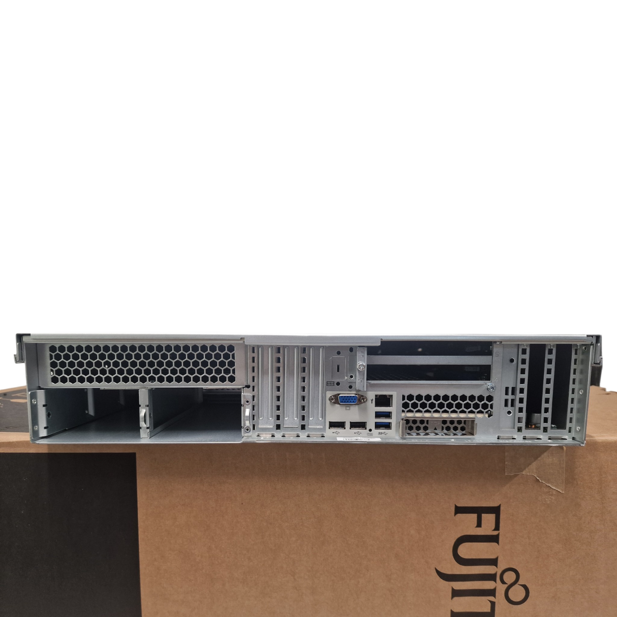 Fujitsu Primergy RX2540 M1 8-Bay SFF 2x Xeon E5-2600v3 24x DDR4 2U CTO Server