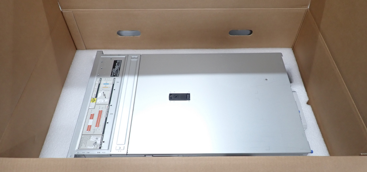 Dell PowerEdge R760 CTO 2U Server 2x Gen4/5 Scalable CPU 32DIMM 24x 2.5" Bay