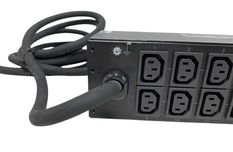 APC AP7822B 16-Way 12x C13 4x C19 Outlet 2U Rackmount 32A 1PH Metered PDU