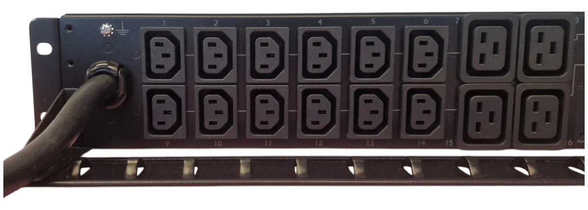 APC AP7822B 16-Way 12x C13 4x C19 Outlet 2U Rackmount 32A 1PH Metered PDU
