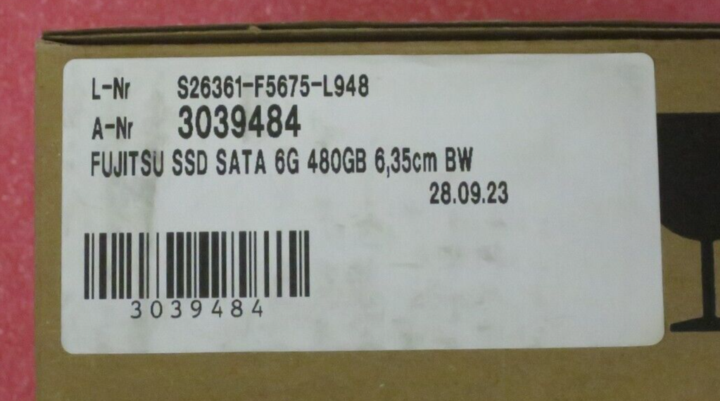 NEW Fujitsu 480GB SSD SATA 6G 2.5" Hot-Plug Solid State Drive S26361-F5675-L948