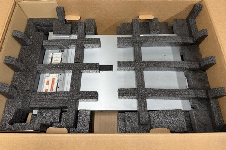Dell PowerEdge R760 2x Gen4/5 Scalable CPU 32DIMM 24xSFF NVMe Bay 2U CTO Server