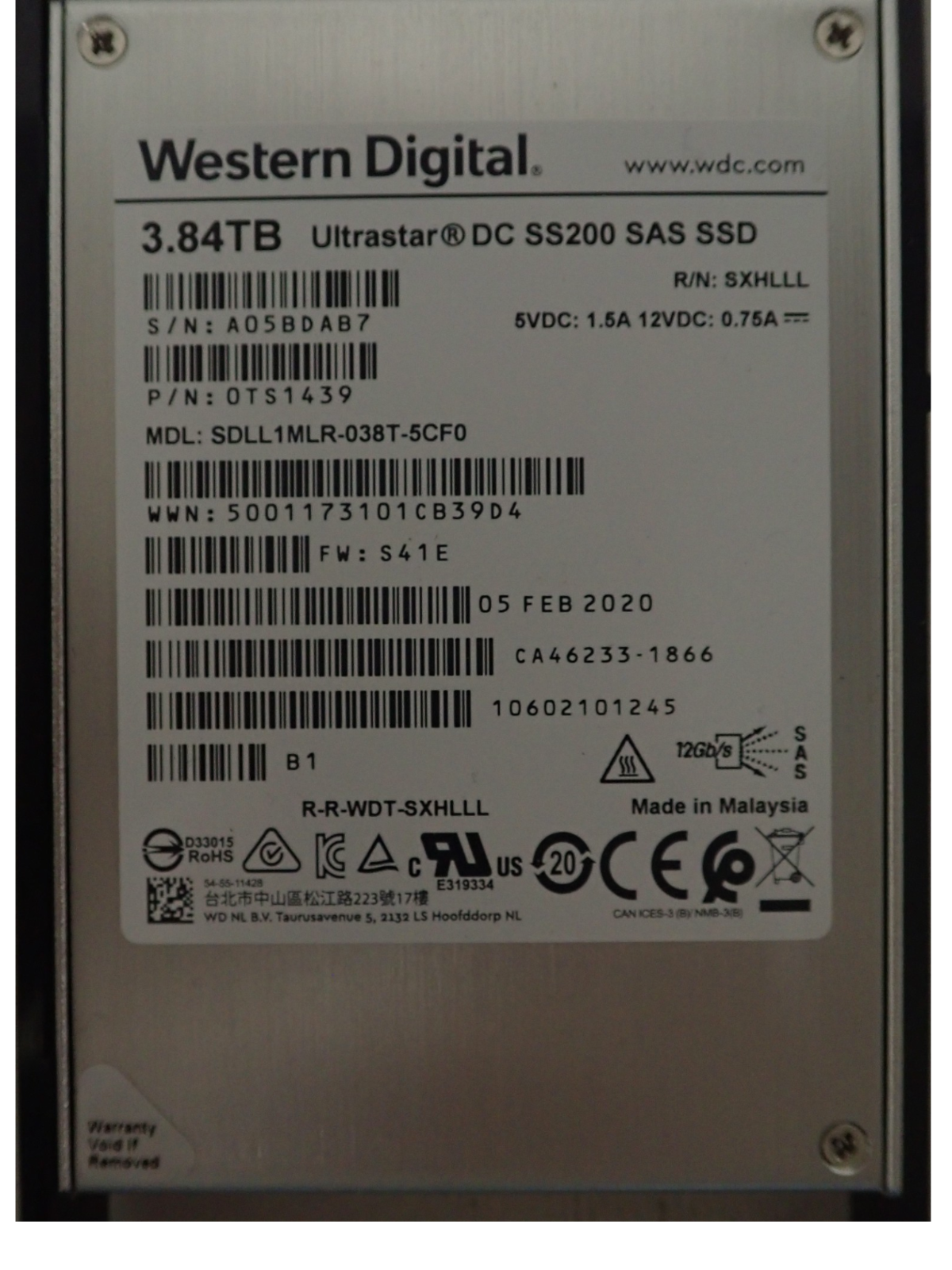 Fujitsu Eternus DX S3/S4/S5 3.84TB SAS 12G 2.5" ETASATF-L SSD CA08226-E896