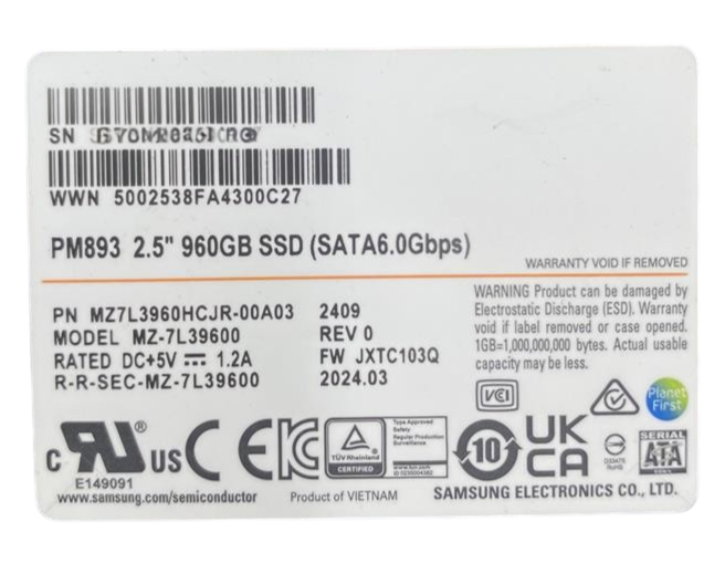 NEW Fujitsu 960GB SATA 6G MU SFF SSD + M2/M3/M4 Caddy PM893 S26361-F5940-L960