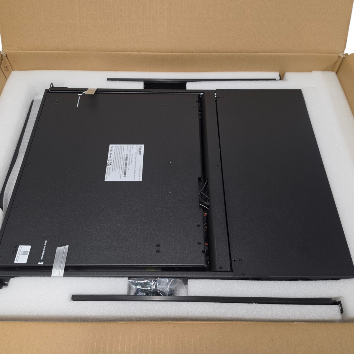 NEW Austin Hughes K117-801KE-EU 8-Port 1U 4K LCD HDMI Rack Console KVM Switch
