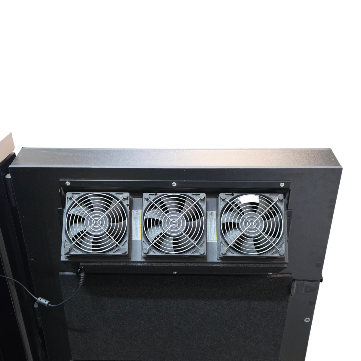 APC AR4024IX43 NetShelter CX 24U 750mm x 1130mm Soundproof Server Rack Enclosure