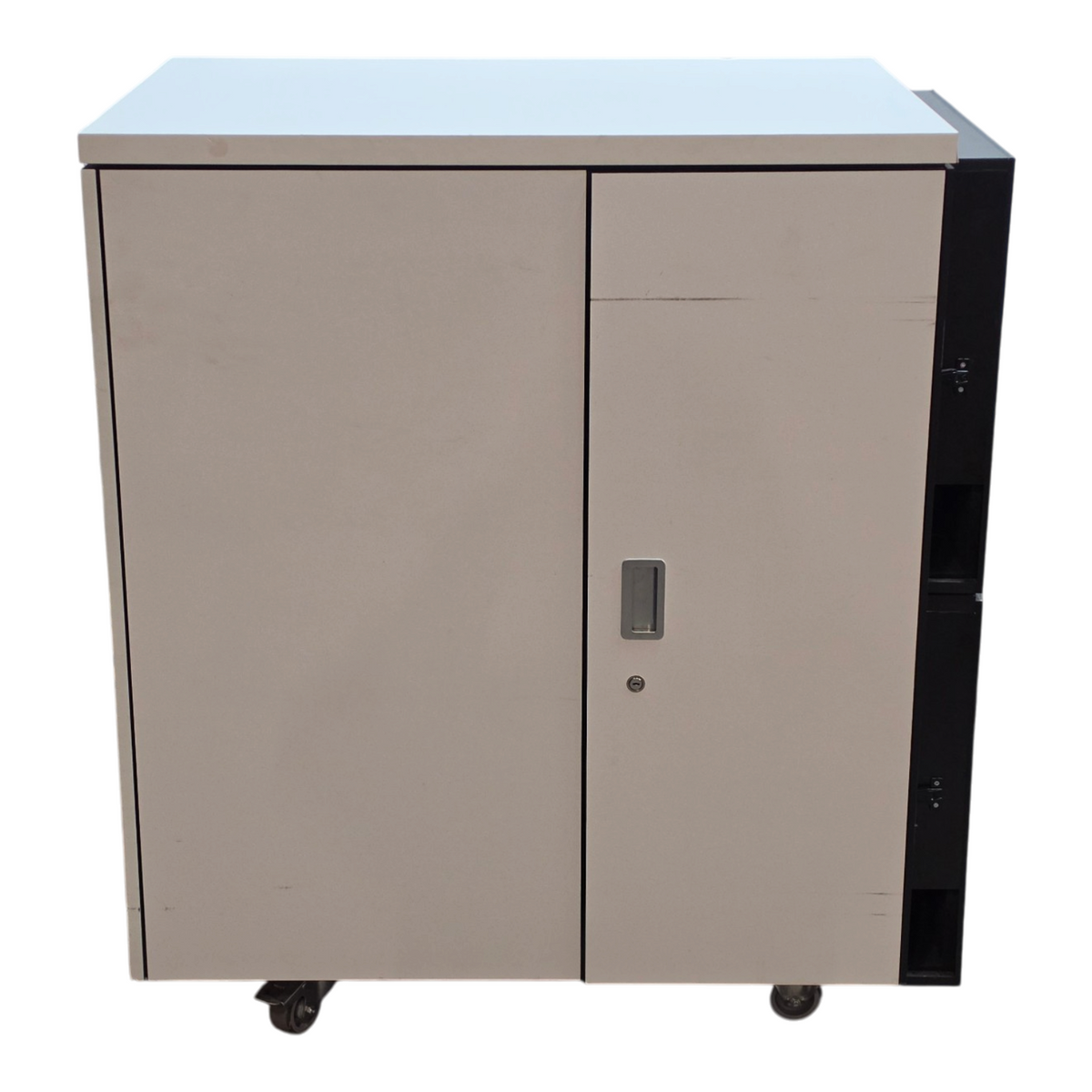APC AR4024IX43 NetShelter CX 24U 750mm x 1130mm Soundproof Server Rack Enclosure