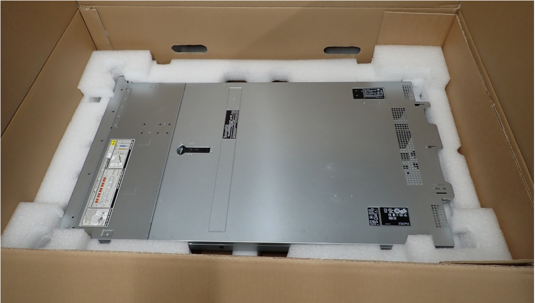 Dell PowerEdge R6615 AMD EPYC 4th Gen CPU 12-DIMM 10SFF (4Uni) H965i CTO Server