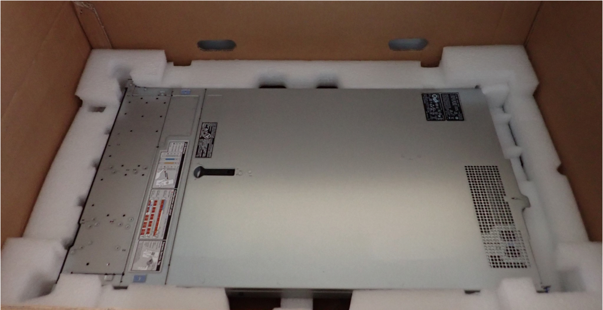 Dell PowerEdge R640 CTO Up to 2x Scalable CPU 24-DIMM 4x 3.5" Bay 1U Rack Server