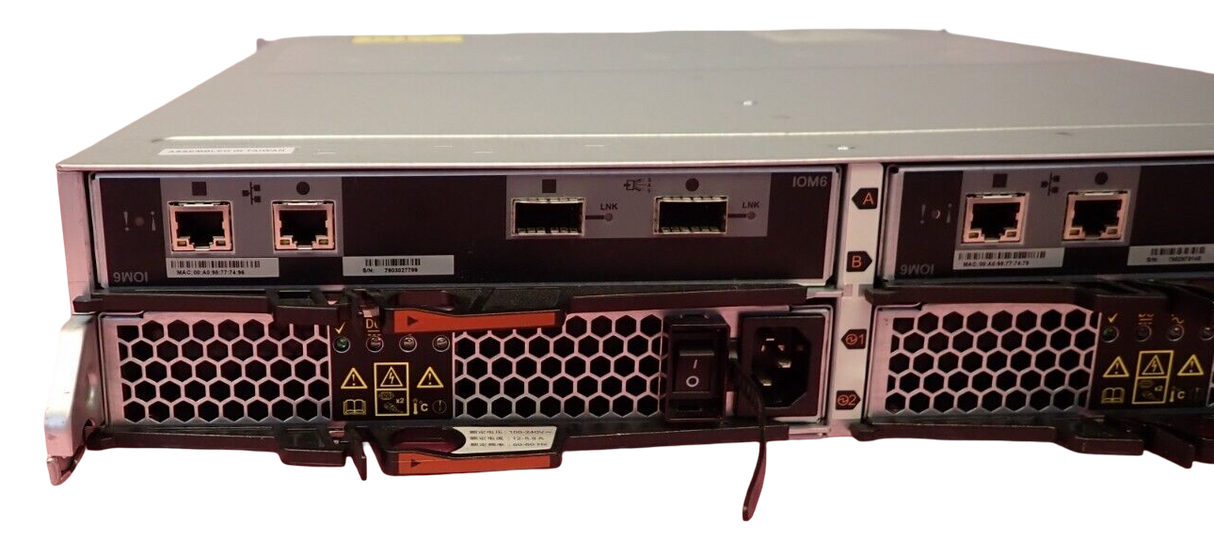NetApp DS2246 Array 24x 900GB 10K X423A-R5 2x IOM6 Controllers + 2x 750W PSU