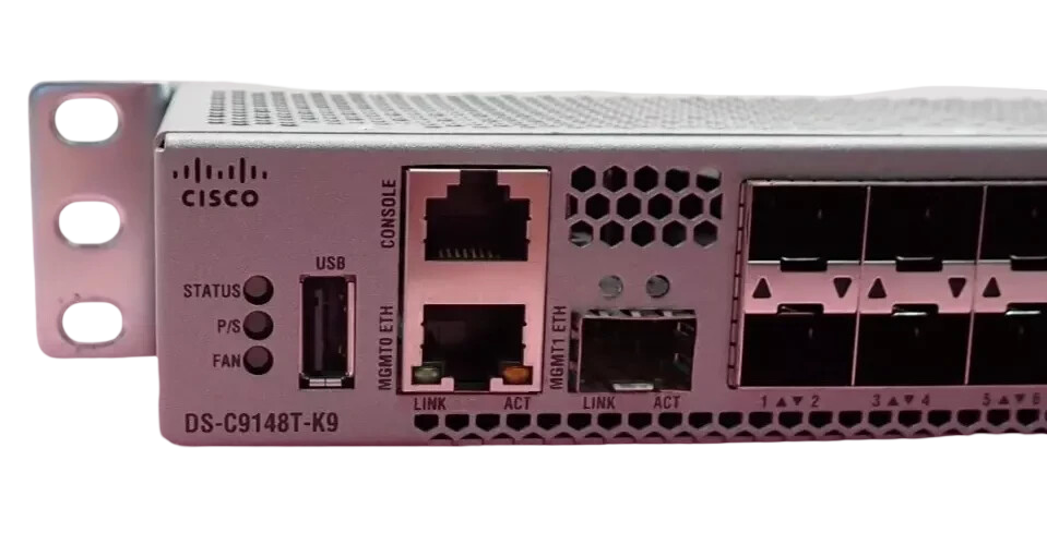 Cisco DS-C9148T-K9 MDS 9148T 48x 32Gb FC SFP+ (48-Act) Multilayer Fabric Switch