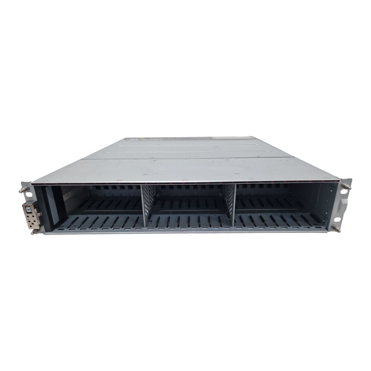 Fujitsu Eternus DX200 S4 24-Bay Disk Storage + 2x CA07662-D122 W/ 4x FC16G 2xPSU