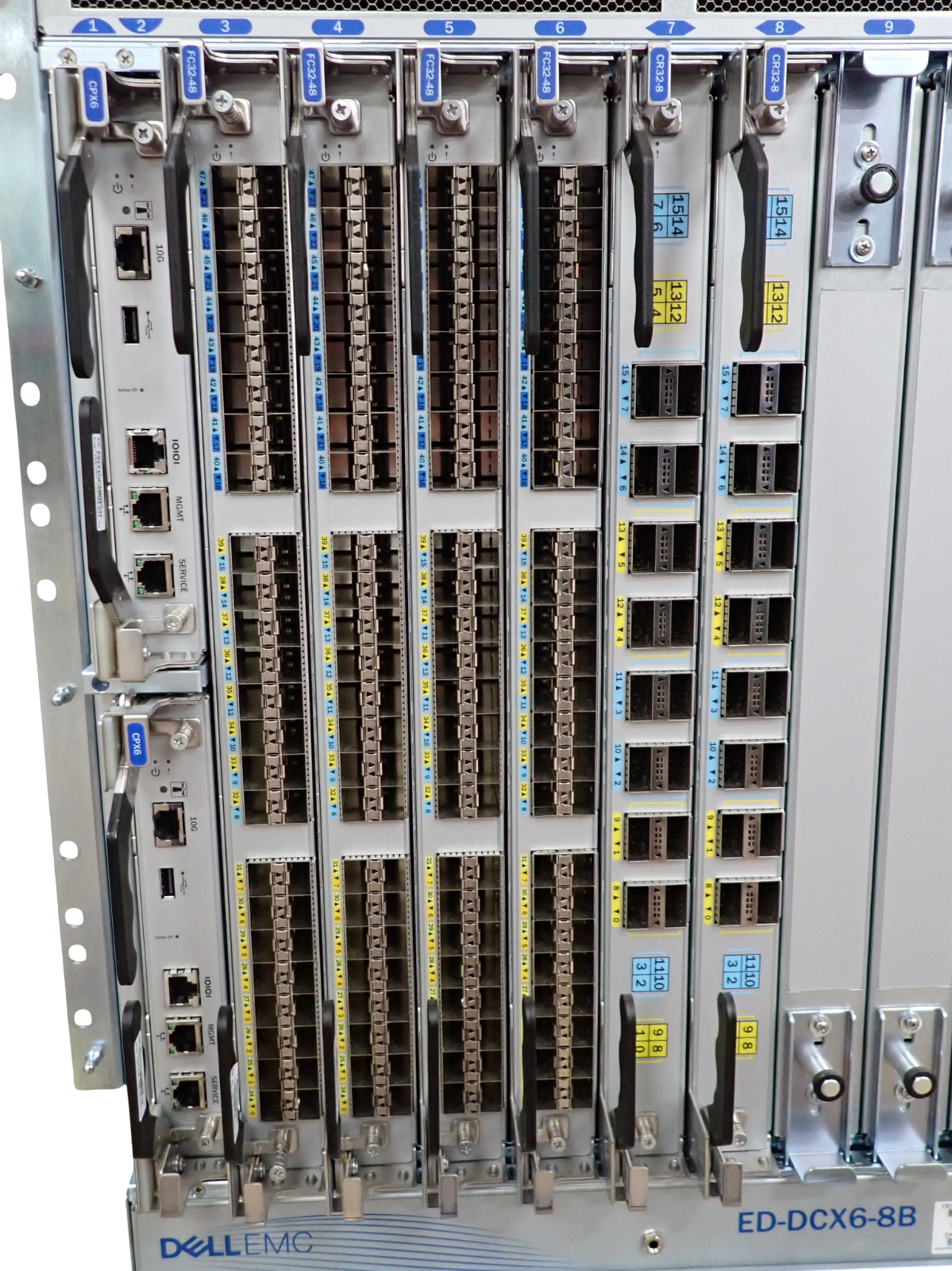 Dell EMC ED-DCX6-8B 8-Slot Gen6 Director + 4x FC32-48 2x CPX6 2x CR32-8 Modules