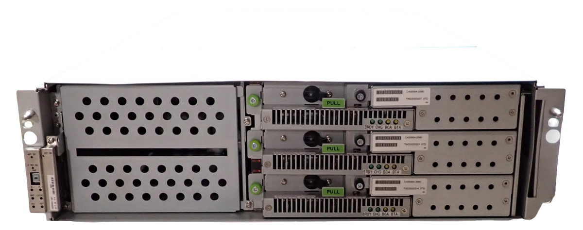 Fujitsu Eternus DX600 S4 Base FTS:ET604SAU + 2x Controller Modules CA07555-D831
