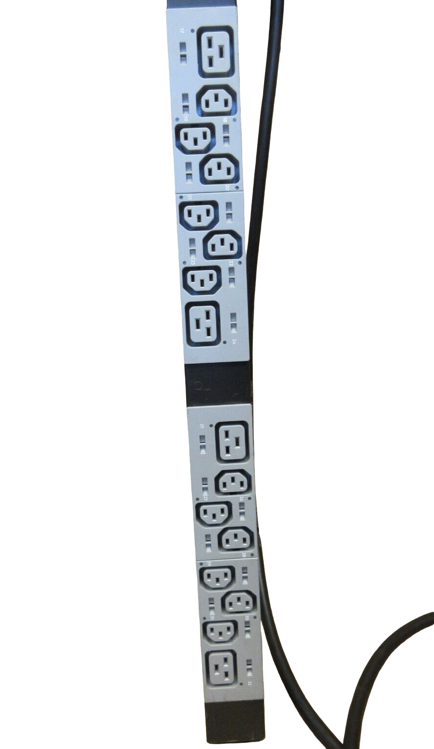 Panduit P32E06M 24xC13 8xC19 Switched Monitored Rack PDU Power Distribution Unit
