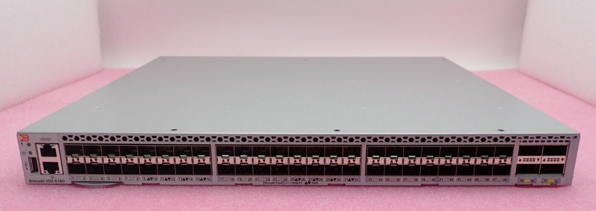 Brocade VDX 6740 BR-VDX6740-24-R 48x 1/10GbE SFP+ +4x 40Gb QSFP+ Ethernet Switch