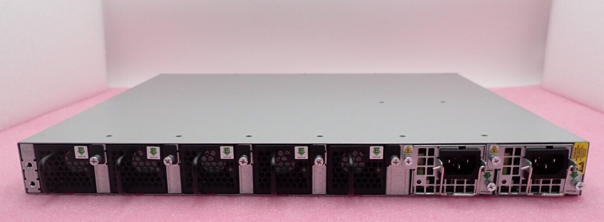 Brocade VDX6940-36Q BR-VDX6940-24Q-AC-F 36x 40GbE QSFP+ Port Switch (24-Active)