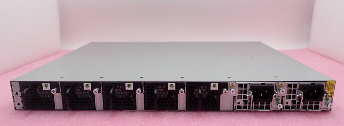 Brocade VDX6940-36Q BR-VDX6940-24Q-AC-F 36x 40GbE QSFP+ Port Switch (24-Active)