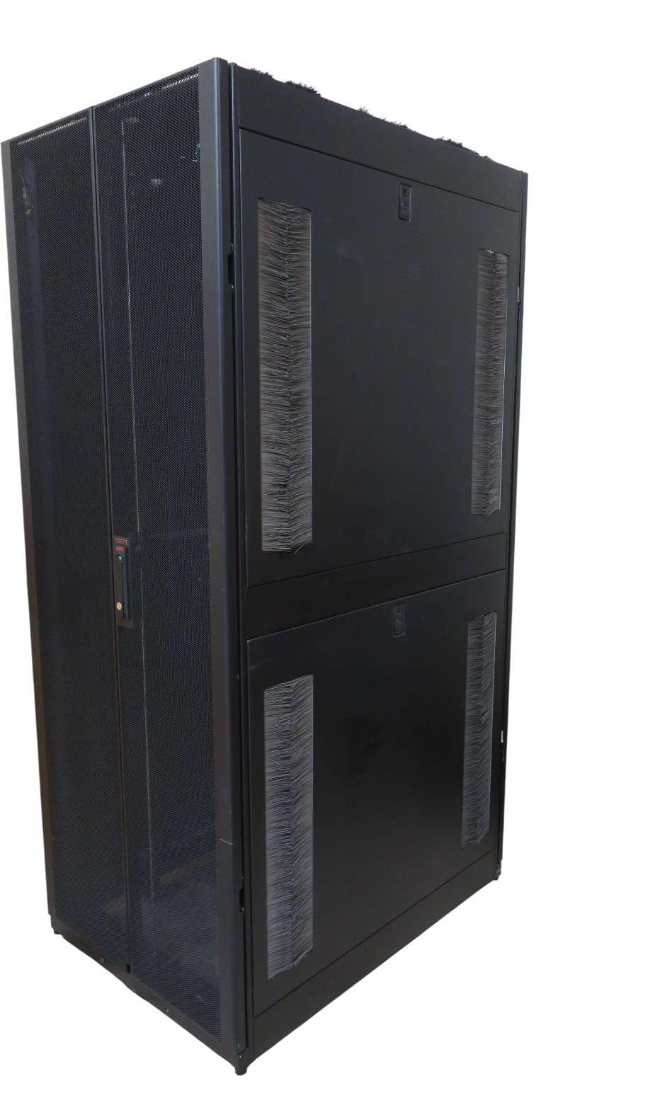 APC AR3140 NetShelter SX Server 19" 750mm x 1070mm Networking Rack Cabinet 42U