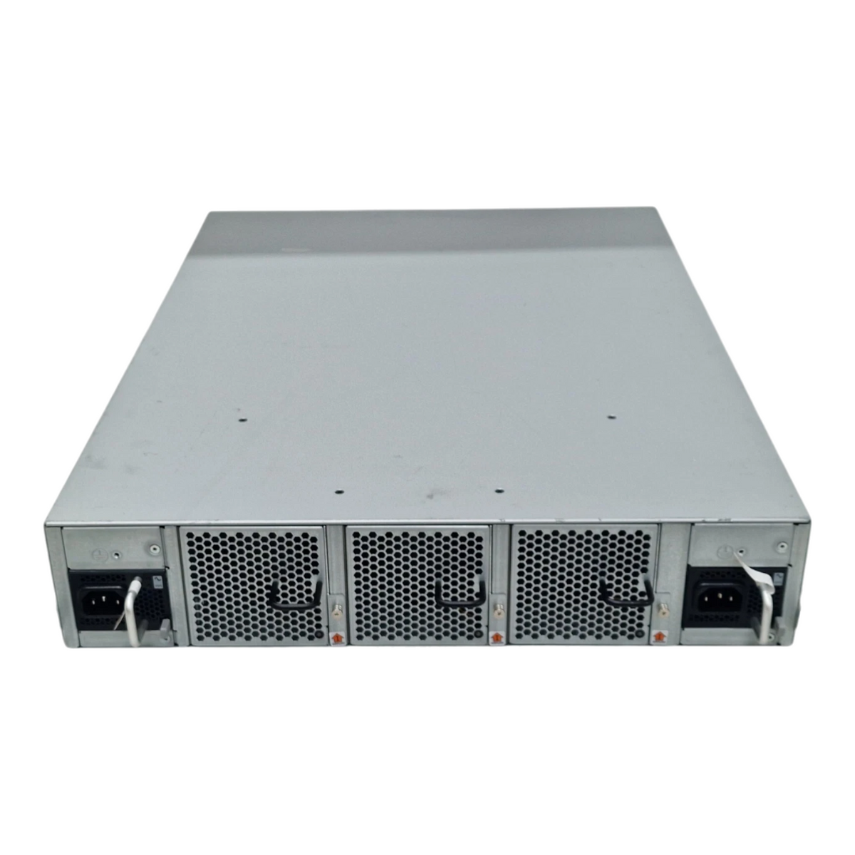 Brocade 6520 96x 16Gb SFP+ Port (48 Active) FC Switch HD-6520-48-8G-R + Licenses
