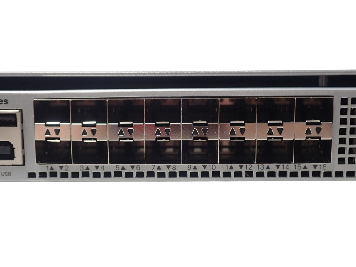 NEW Cisco Catalyst WS-C4500X-32SFP+ 40-Port 10G SFP+ C4KX-NM-8 1U Switch