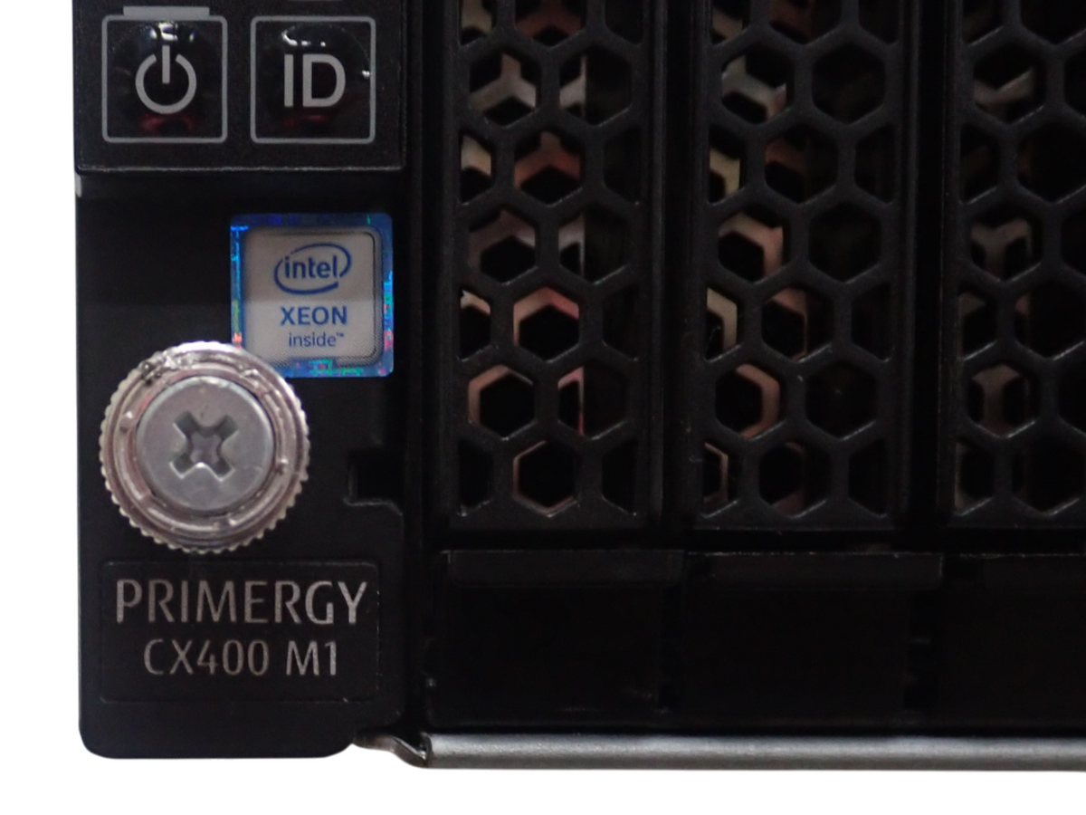 Fujitsu PRIMERGY CX400 M1 24x 2.5" SAS 4 x CX2550 M2 8x E5-2600 V4 CP400i CTO