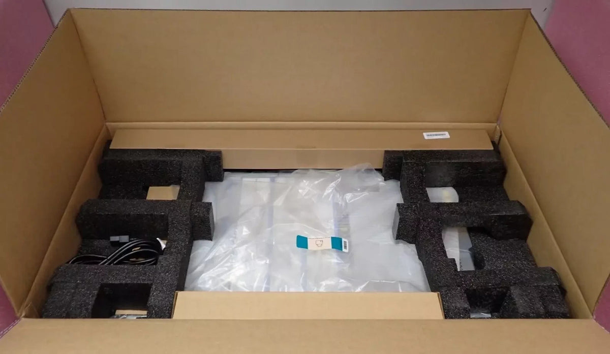 NEW Lenovo ThinkSystem SR650 2x Gen 1/2 Scalable CPU 24-DIMM 8-Bay 2U CTO Server
