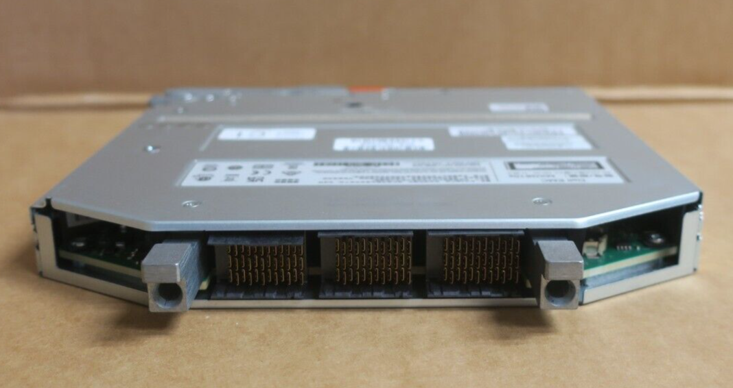 Dell EMC Networking MXG610s 32Gb FC Switch Module Mid-Level 9NXH2 For MX7000