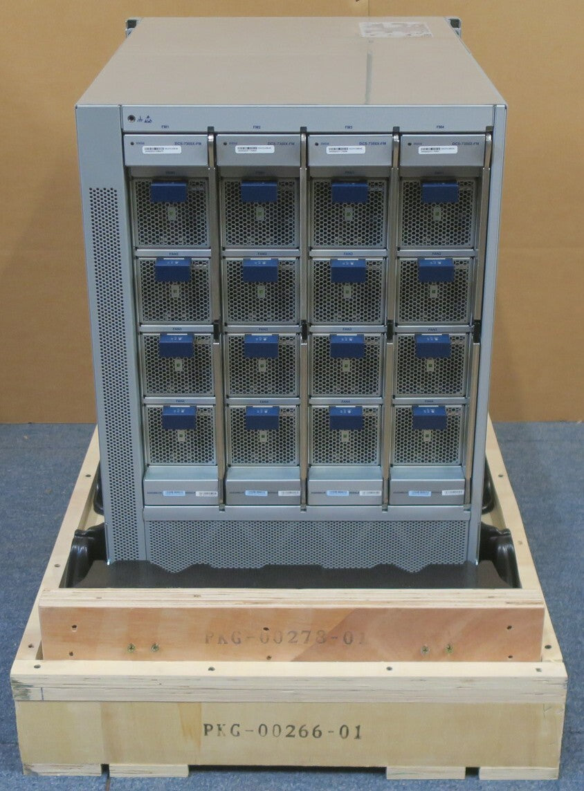NEW Arista DCS-7308 8-Slot Switch Chassis 2x EM-7300X-32Q-LC 1x EM-7300-SUP