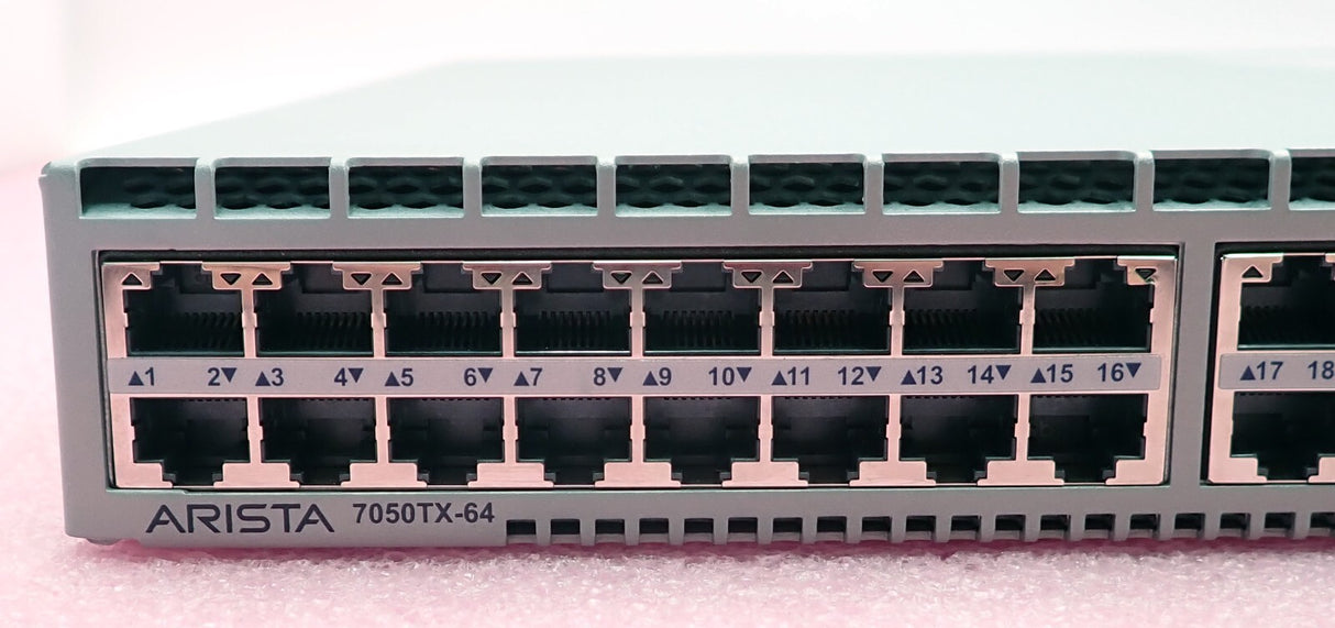 Arista 7050X DCS-7050TX-64-R 48x 1/10GbE RJ45 + 4x 40GbE QSFP+ Switch B2F 2x PSU